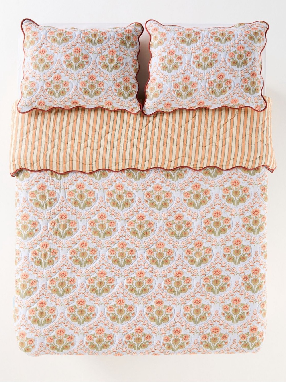 Anthropologie bedding sz King